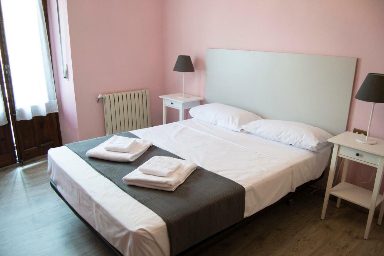 Tres Puentes Anguiano Apartamentos Y Hostal 외부 사진