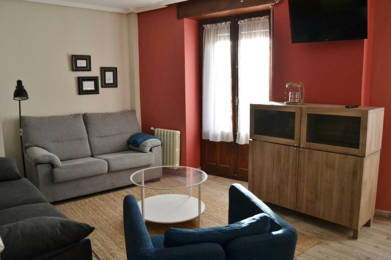 Tres Puentes Anguiano Apartamentos Y Hostal 외부 사진