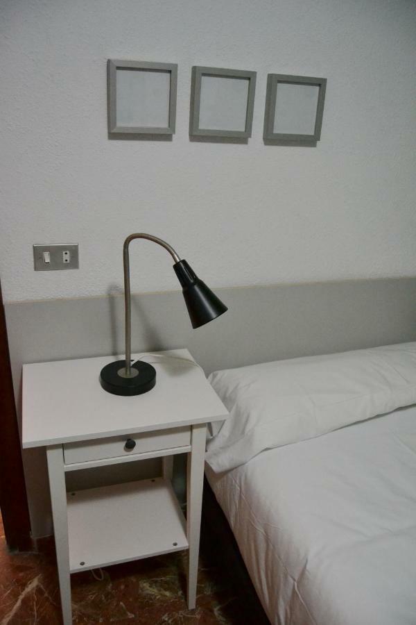 Tres Puentes Anguiano Apartamentos Y Hostal 외부 사진