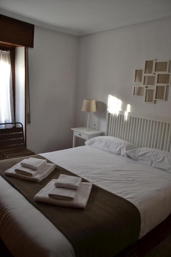 Tres Puentes Anguiano Apartamentos Y Hostal 외부 사진